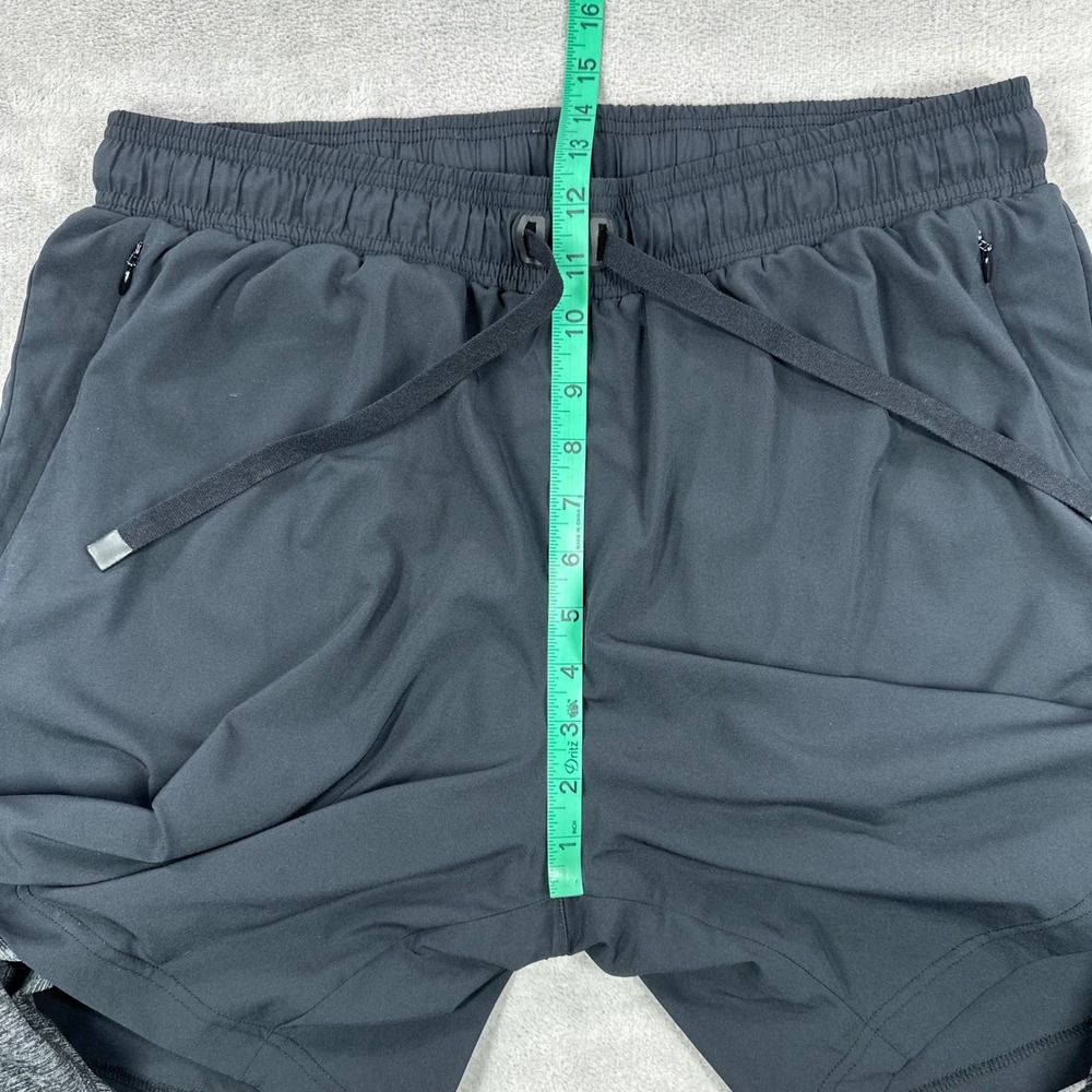 Alo Yoga 2-in-1 Athletic Shorts Men Large Black Grey Built-in Leggings Gym Run - Picture 8 of 9